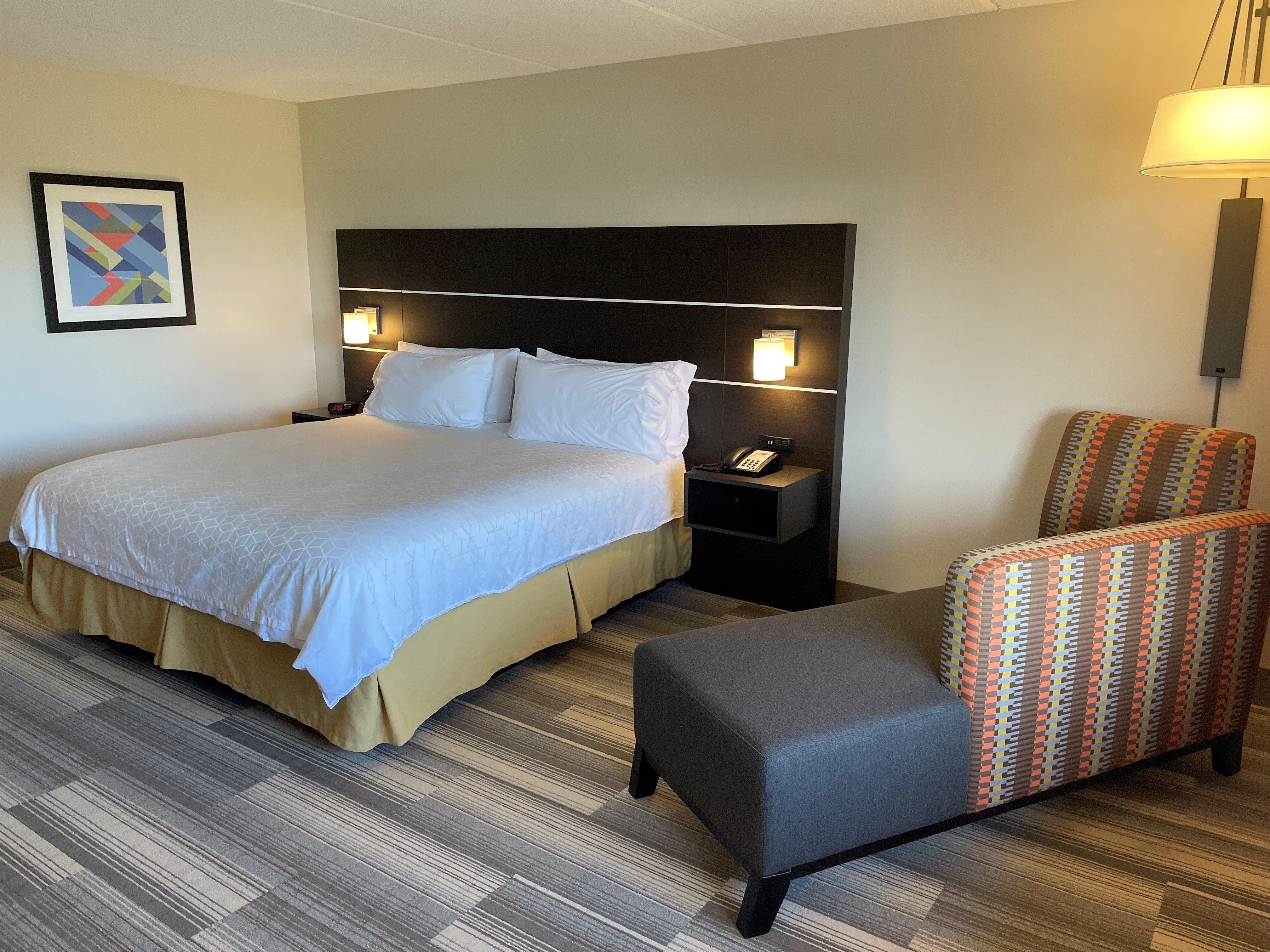 Holiday Inn Express Hotel & Suites Bluffton At Hilton Head Area By Ihg Exterior photo