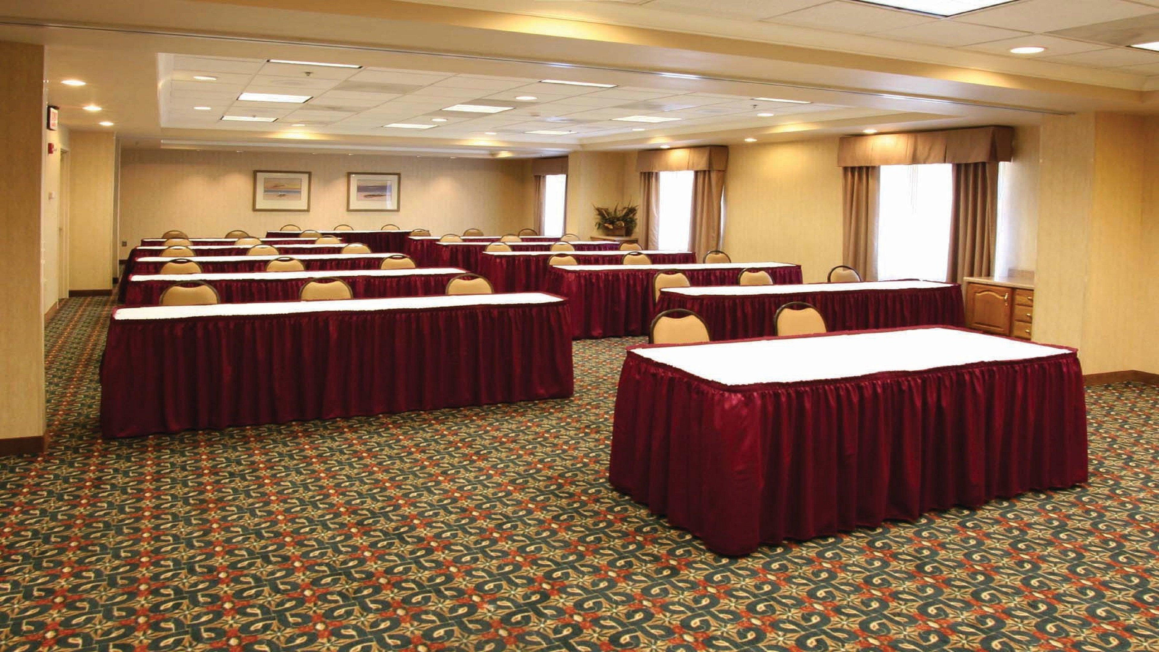 Holiday Inn Express Hotel & Suites Bluffton At Hilton Head Area By Ihg Exterior photo